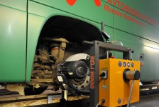 SERVIS GOSPODARSKIH VOZIL IN AVTOBUSOV